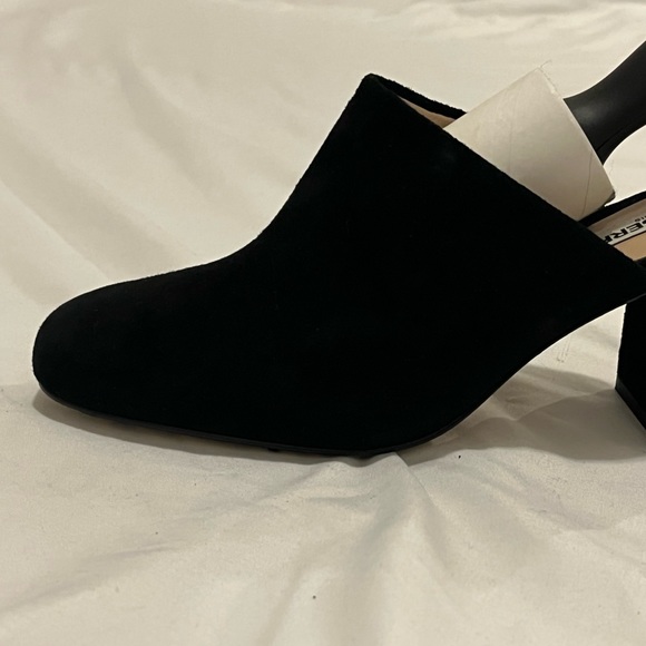 KARL LAGERFELD BLACK SUEDE MULES - GREAT CONDITION - Picture 7 of 9